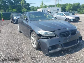 2012 BMW 5 Series 535i xDrive with VIN WBAFU7C53CDU65509, listed as a IAAI auction lot 39650260 with 999,999 mi miles. Bid and sale history available at carsss.com. Image 6.