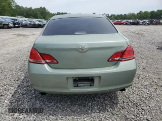 2006 Toyota Avalon XL z VIN 4T1BK36B16U132632, wystawiony jako Copart lot #54135225 z przebiegiem 153 679 mil mil oraz Szkoda całkowita • Salvage title. Historia ofert i sprzedaży dostępna na DreamBid. Obrazek 6.