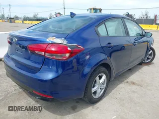2018 Kia Forte LX with VIN 3KPFK4A77JE230246, listed as a IAAI auction lot 42031081 with 90,456 mi miles. Bid and sale history available at carsss.com. Image 4.