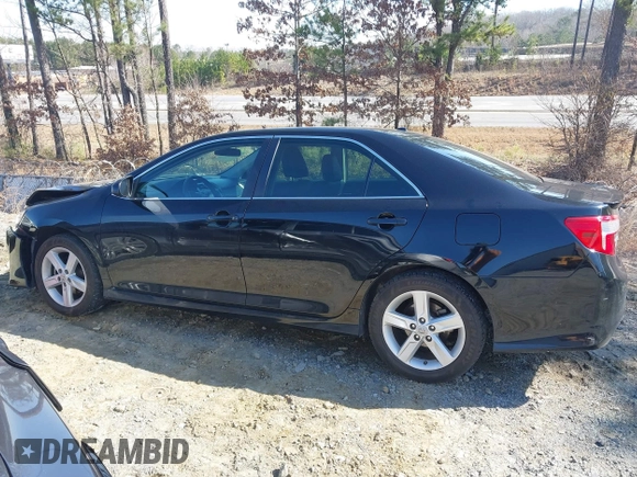 2012 Toyota Camry L with VIN 4T1BF1FK0CU143884, listed as a IAAI auction lot 41780060 with 242,508 mi miles. Bid and sale history available at carsss.com. Image 14.