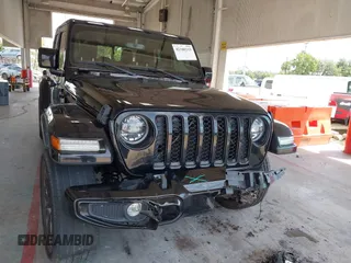 2021 Jeep Gladiator High Altitude с VIN 1C6HJTFG0ML621997, выставлен на аукционе IAAI как лот 42340215 с пробегом 69 079 миль миль и . История ставок и продаж доступна на DreamBid. Изображение 12.