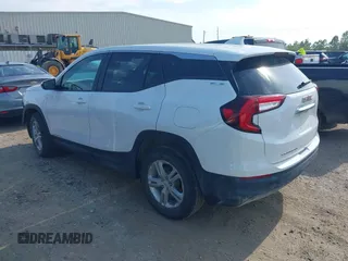 2024 GMC Terrain SLE z VIN 3GKALMEG3RL257313, wystawiony jako IAAI lot #42287772 z przebiegiem 34 062 mil mil oraz . Historia ofert i sprzedaży dostępna na DreamBid. Obrazek 3.