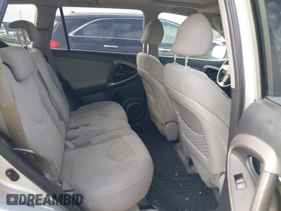 2007 Toyota RAV4 Limited with VIN JTMBK31V976013612, listed as a IAAI auction lot 42172167 with 211,684 mi miles and . Bid and sale history available at DreamBid. Image 8.