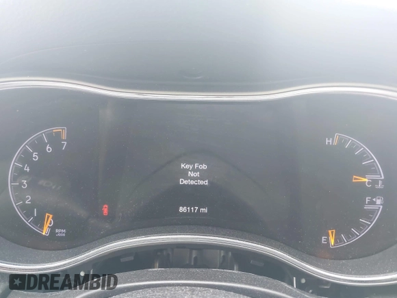 2018 Jeep Grand Cherokee Altitude with VIN 1C4RJFAG1JC202820, listed as a IAAI auction lot 42257958 with 86,117 mi miles and . Bid and sale history available at DreamBid. Image 7.