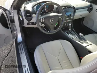 2008 Mercedes-Benz SLK-Class 3.0L with VIN WDBWK54F08F187697, listed as a Copart auction lot 47500965 with 111,885 mi miles and Salvage Title. Bid and sale history available at carsss.com. Image 8.