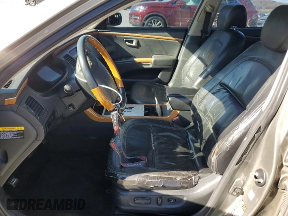 2008 Hyundai Azera Limited with VIN KMHFC46F18A318487, listed as a Copart auction lot 42426735 with Not Provided miles and Salvage Title. Bid and sale history available at DreamBid. Image 7.