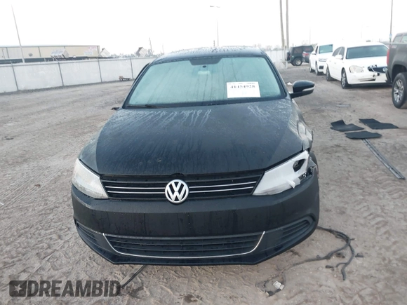 2013 Volkswagen Jetta SE z VIN 3VWDP7AJXDM435170, wystawiony jako IAAI lot #41454928 z przebiegiem 136 400 mil mil oraz . Historia ofert i sprzedaży dostępna na DreamBid. Obrazek 12.