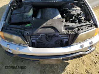 2001 BMW X5 4.4i with VIN WBAFB33581LH13564, listed as a Copart auction lot 74357004 with 0 mi miles and Salvage Title. Bid and sale history available at carsss.com. Image 12.