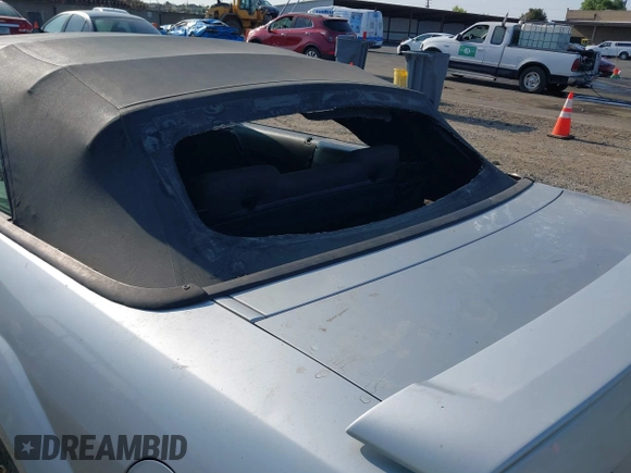 2006 Ford Mustang Standard с VIN 1ZVFT84N465102562, выставлен на аукционе IAAI как лот 42453410 с пробегом 142 098 миль миль и . История ставок и продаж доступна на DreamBid. Изображение 6.