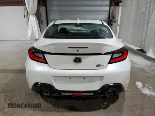 2024 Toyota GR86 Premium with VIN JF1ZNBE13R9756474, listed as a Copart auction lot 45003135 with 6,151 mi miles and Salvage Title. Bid and sale history available at carsss.com. Image 6.