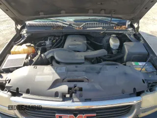 2003 GMC Yukon XL SLT with VIN 1GKEC16T43J329372, listed as a Copart auction lot 47852265 with 300,437 mi miles and Salvage Title. Bid and sale history available at carsss.com. Image 14.