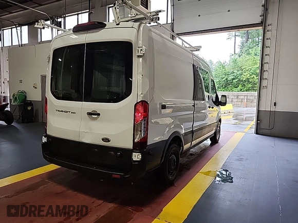 2019 Ford Transit z VIN 1FTYR2CM9KKA10603, wystawiony jako IAAI lot #42785517 z przebiegiem 116 663 mil mil oraz . Historia ofert i sprzedaży dostępna na DreamBid. Obrazek 36.