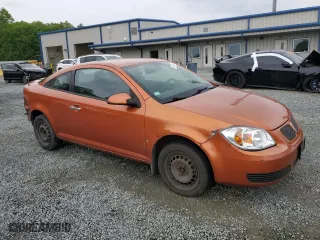 2007 Pontiac G5 with VIN 1G2AL15F477211481, listed as a Copart auction lot 52300385 with 170,072 mi miles and Salvage Title. Bid and sale history available at carsss.com. Image 4.