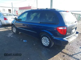 2003 Chrysler Voyager with VIN 1C4GJ25B93B179620, listed as a IAAI auction lot 41834614 with 110,968 mi miles. Bid and sale history available at carsss.com. Image 3.