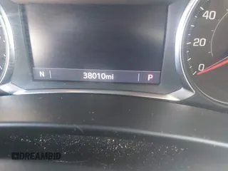 2023 Chevrolet Equinox Premier z VIN 3GNAXXEG5PL171944, wystawiony jako IAAI lot #42256222 z przebiegiem 38 010 mil mil oraz . Historia ofert i sprzedaży dostępna na DreamBid. Obrazek 16.