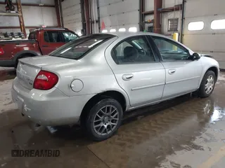 2004 Dodge Neon SXT with VIN 1B3ES56C94D593209, listed as a IAAI auction lot 41621999 with 89,698 mi miles. Bid and sale history available at carsss.com. Image 4.