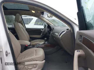 2010 Audi Q5 Premium z VIN WA1CKAFP2AA017177, wystawiony jako IAAI lot #42151922 z przebiegiem 138 054 mil mil oraz . Historia ofert i sprzedaży dostępna na DreamBid. Obrazek 5.