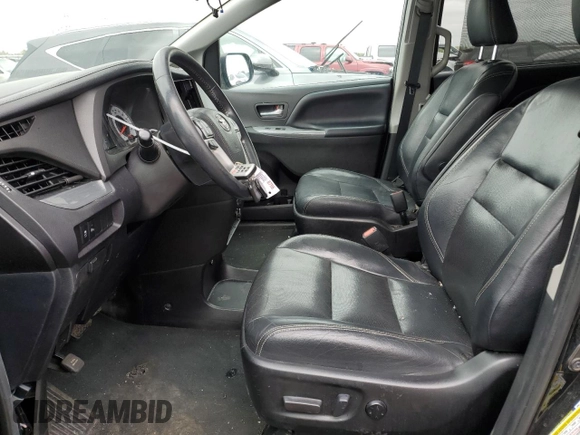 2019 Toyota Sienna SE with VIN 5TDXZ3DC1KS014970, listed as a Copart auction lot 55751445 with 168,028 mi miles and Salvage title. Bid and sale history available at DreamBid. Image 7.