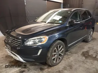 2017 Volvo XC60 Dynamic z VIN YV449MRRXH2212708, wystawiony jako IAAI lot #41164690 z przebiegiem 85 404 mil mil oraz . Historia ofert i sprzedaży dostępna na DreamBid. Obrazek 2.