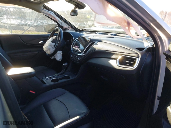 2018 Chevrolet Equinox Premier with VIN 3GNAXMEV9JS501997, listed as a IAAI auction lot 41886502 with 135,596 mi miles. Bid and sale history available at carsss.com. Image 5.