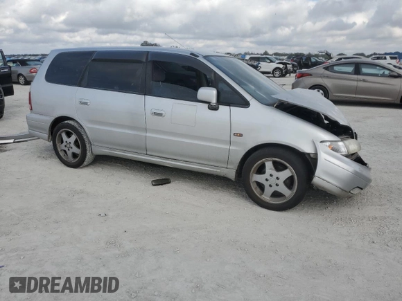 1995 Honda Odyssey with VIN RA11047490, listed as a Copart auction lot 45955115 with Not provided miles and Salvage title. Bid and sale history available at DreamBid. Image 4.