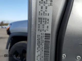 2019 Jeep Compass Latitude with VIN 3C4NJDBB4KT689572, listed as a Copart auction lot 49583125 with 78,043 mi miles and Salvage Title. Bid and sale history available at DreamBid. Image 13.