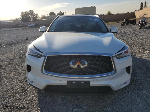 2019 Infiniti QX50 LUXE with VIN 3PCAJ5M31KF148164, listed as a Copart auction lot 86011934 with 69,841 mi miles and Salvage Title. Bid and sale history available at carsss.com. Image 5.