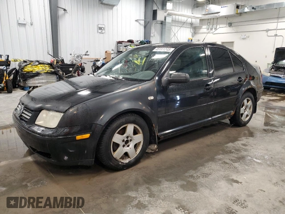 2002 Volkswagen Jetta GLS z VIN 3VWSP69M72M154327, wystawiony jako Copart lot #46441245 z przebiegiem 577 961 mil mil oraz Czysty tytuł • Clean title. Historia ofert i sprzedaży dostępna na DreamBid. Obrazek 1.