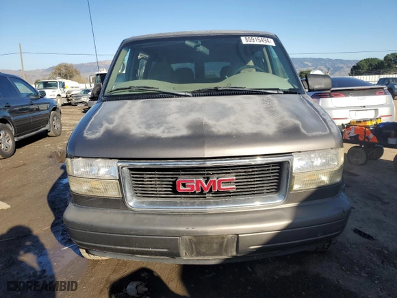 1999 GMC Safari Passenger with VIN 1GKDM19WXXB535889, listed as a Copart auction lot 85915494 with 181,835 mi miles and Salvage Title. Bid and sale history available at carsss.com. Image 5.