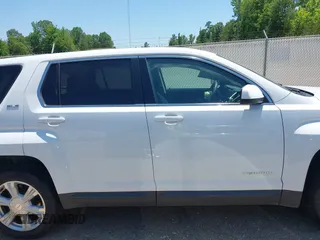 2017 GMC Terrain SLE z VIN 2GKALMEK1H6333053, wystawiony jako IAAI lot #42329623 z przebiegiem 155 716 mil mil oraz . Historia ofert i sprzedaży dostępna na DreamBid. Obrazek 13.