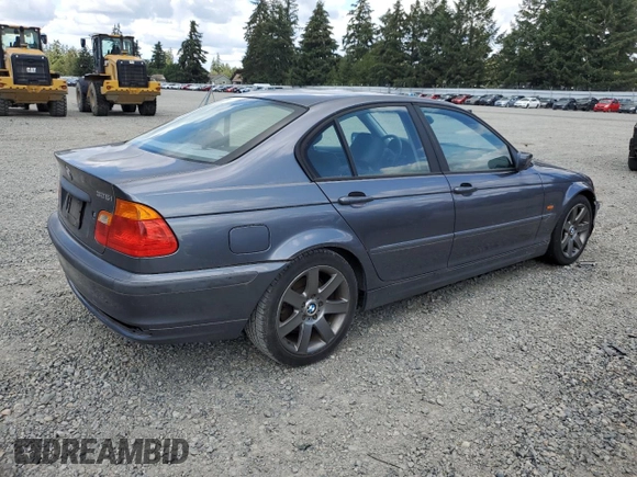 2001 BMW 3 Series 325i with VIN WBAAV33421FU88529, listed as a Copart auction lot 68473354 with 158,806 mi miles and Salvage Title. Bid and sale history available at carsss.com. Image 3.