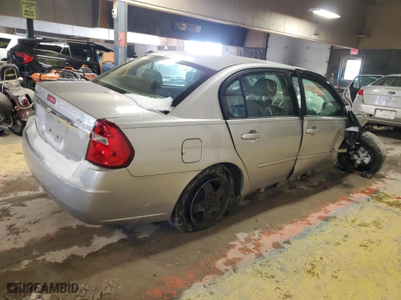 2006 Chevrolet Malibu LT w/0LT with VIN 1G1ZT51F16F105627, listed as a Copart auction lot 45753395 with 154,176 mi miles and Non Repairable. Bid and sale history available at carsss.com. Image 3.