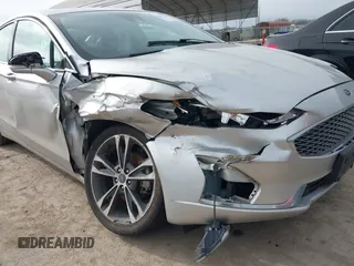 2019 Ford Fusion Titanium with VIN 3FA6P0D9XKR206465, listed as a IAAI auction lot 41577306 with 70,668 mi miles. Bid and sale history available at carsss.com. Image 6.