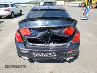 2011 BMW 7 Series 750Li with VIN WBAKB8C55BCY65571, listed as a Copart auction lot 70899514 with 118,325 mi miles and Non Repairable. Bid and sale history available at DreamBid. Image 6.