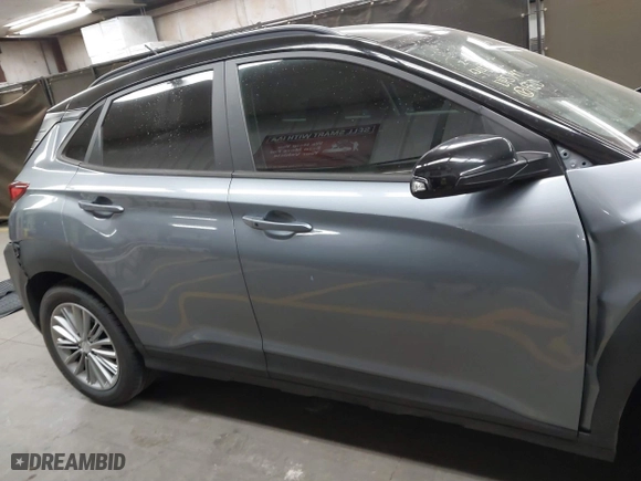 2020 Hyundai Kona SEL with VIN KM8K22AA5LU440441, listed as a IAAI auction lot 41664745 with 99,986 mi miles. Bid and sale history available at carsss.com. Image 13.