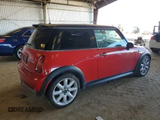 2003 MINI Hardtop S with VIN WMWRE33423TD59829, listed as a Copart auction lot 51691785 with 124,612 mi miles and Salvage Title. Bid and sale history available at DreamBid. Image 3.