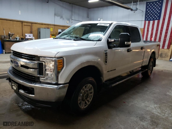 2017 Ford Super Duty F-250 SRW Lariat with VIN 1FT7W2BT3HED52519, listed as a Copart auction lot 48377665 with 156,053 mi miles and Clean Title. Bid and sale history available at carsss.com. Image 1.