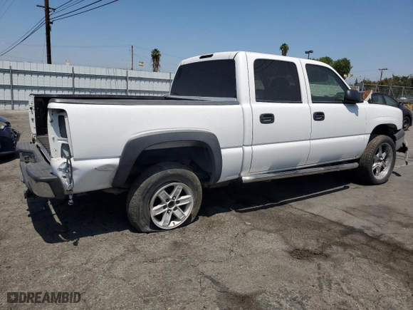 2006 Chevrolet Silverado 1500 LT2 with VIN 2GCEC13Z161276777, listed as a Copart auction lot 53574645 with 226,707 mi miles and Salvage Title. Bid and sale history available at carsss.com. Image 3.