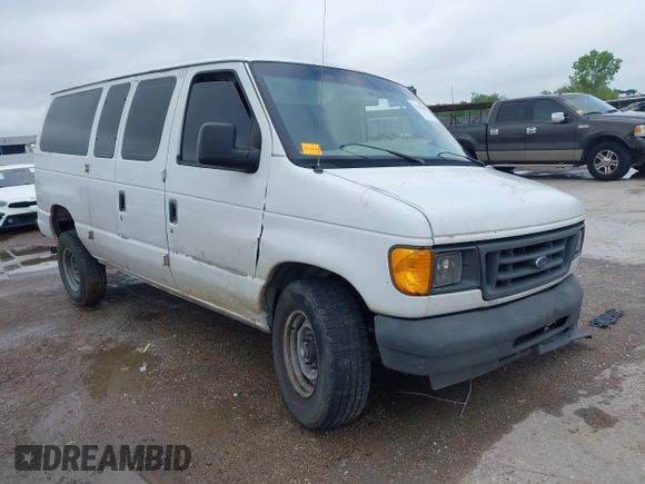 2004 Ford Econoline Passenger XL с VIN 1FBNE31L14HB49093, выставлен на аукционе IAAI как лот 42129056 с пробегом 226 446 миль миль и . История ставок и продаж доступна на DreamBid. Изображение 1.