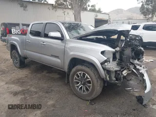 2023 Toyota Tacoma SR5 z VIN 3TMDZ5BN2PM164497, wystawiony jako IAAI lot #42034519 z przebiegiem 25 451 mil mil oraz . Historia ofert i sprzedaży dostępna na DreamBid. Obrazek 1.