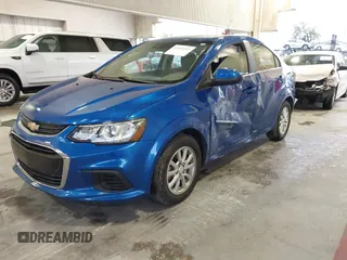 2020 Chevrolet Sonic LT z VIN 1G1JD5SB2L4138455, wystawiony jako IAAI lot #41651103 z przebiegiem 34 349 mil mil oraz . Historia ofert i sprzedaży dostępna na DreamBid. Obrazek 17.