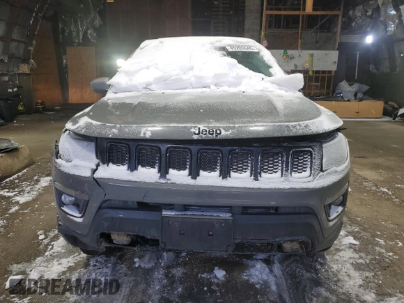 2019 Jeep Compass Sport с VIN 3C4NJDAB8KT703927, выставлен на аукционе Copart как лот 45203545 с пробегом 92 267 миль миль и Списание • Salvage title. История ставок и продаж доступна на DreamBid. Изображение 5.