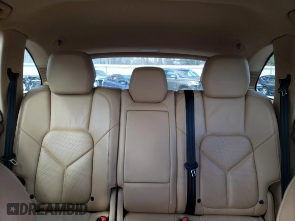 2014 Porsche Cayenne S Hybrid с VIN WP1AE2A25ELA50477, выставлен на аукционе Copart как лот 46681725 с пробегом 173 642 миль миль и Чистый • Clean title. История ставок и продаж доступна на DreamBid. Изображение 10.