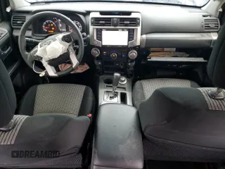 2023 Toyota 4Runner SR5 with VIN JTEMU5JR9P6174216, listed as a Copart auction lot 48993335 with 9,211 mi miles and Salvage title. Bid and sale history available at DreamBid. Image 8.