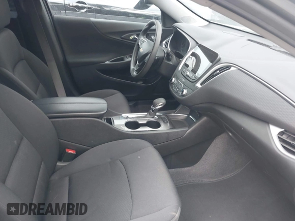 2024 Chevrolet Malibu LT with VIN 1G1ZD5ST1RF123650, listed as a IAAI auction lot 42155963 with 40,832 mi miles and . Bid and sale history available at DreamBid. Image 5.