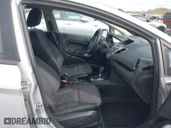 2011 Ford Fiesta SE with VIN 3FADP4BJ8BM216789, listed as a IAAI auction lot 41843080 with 95,424 mi miles. Bid and sale history available at carsss.com. Image 5.