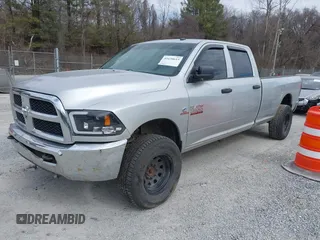 2013 Ram 2500 Tradesman with VIN 3C6UR5HL4DG531407, listed as a IAAI auction lot 41630613 with 299,984 mi miles. Bid and sale history available at carsss.com. Image 20.