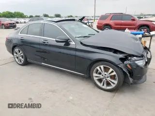 2017 Mercedes-Benz C 300 с VIN 55SWF4JB1HU221859, выставлен на аукционе Copart как лот 57608505 с пробегом Не указан миль и Чистый • Clean title. История ставок и продаж доступна на DreamBid. Изображение 4.