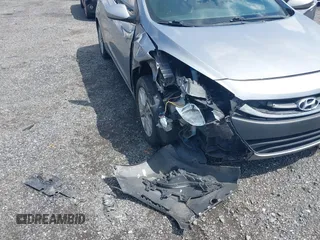 2013 Hyundai Elantra с VIN KMHD35LE9DU059443, выставлен на аукционе IAAI как лот 42202932 с пробегом 181 433 миль миль и . История ставок и продаж доступна на DreamBid. Изображение 6.