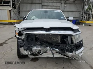 2019 Ram 1500 Big Horn z VIN 1C6RREBT1KN666072, wystawiony jako Copart lot #55610935 z przebiegiem 146 360 mil mil oraz Czysty tytuł • Clean title. Historia ofert i sprzedaży dostępna na DreamBid. Obrazek 5.